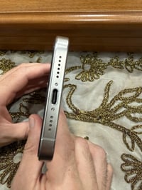 آيفون ١٥ برو ماكس • ٢٥٦ • بطارية ٨٥٪