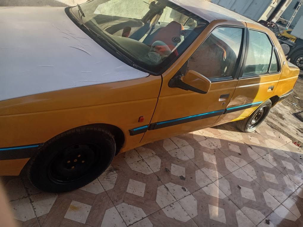 سياره بيجو 405مديل12كير مكينه تخم تاير حداديه كهربائيات كله كفاله البدي بي تكحيل سياره حلو مابيها نقص جاهزه من كلشي سنويه منتهيه ب23 راعي يريد تحويل 
مكان بصرة موفقيه دور نفط 
سعر 32بيها مجال 
***********
*********** البصرة, العراق
