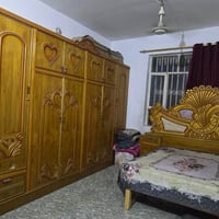 بابل الكفل • غرفة خشب • مستعملة