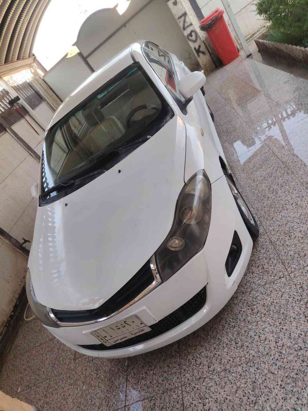 شيري فلاوين كلشي بلادي٢٠١٣
كلشي شغال بيهه السياره جاهزه مجهزه من تبريد ومكينه وكير حداديه ٦٠ بل ميه
السياره كلش حلوه
احله من الصور بهواي
***********
السعر ٢٨ ورقه وبيه مجال بسيط
