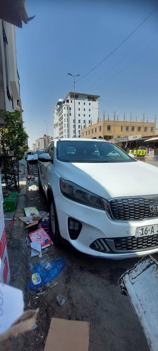 السلام عليكم 
سورنتو 2019 وارد امريكي مثل ما موضحه الصور نص فول ماشية 130ميل الضرر بنيد فقط
السعر 170وبيها مجال
العنوان النجف الاشرف 
للاتصال ***********
