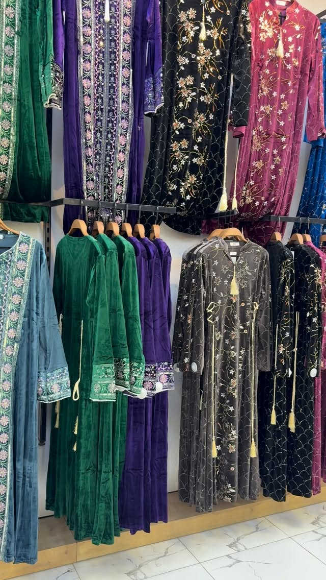 دراعة برنسيسة • تطريز يدوي • قماش قديفة