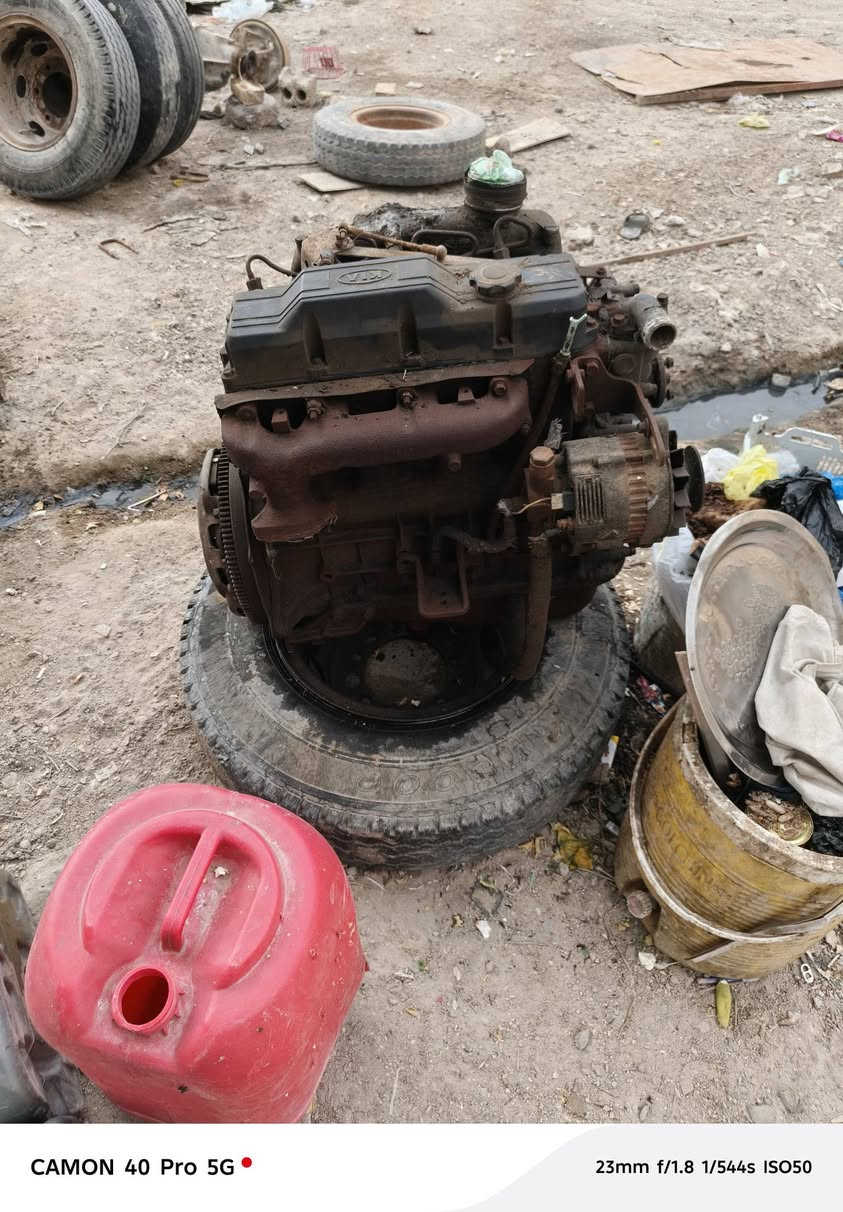 السلام عليكم
مكينه وگير بريجو ٣ آلاف للبيع شرط العنوان ناصريه مركز 
***********
