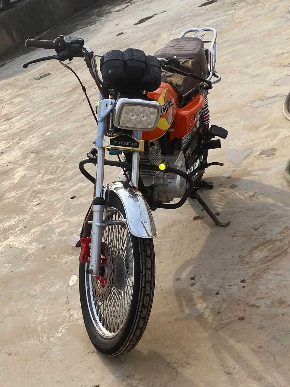 ٤كير • ١٢٥ • وراق