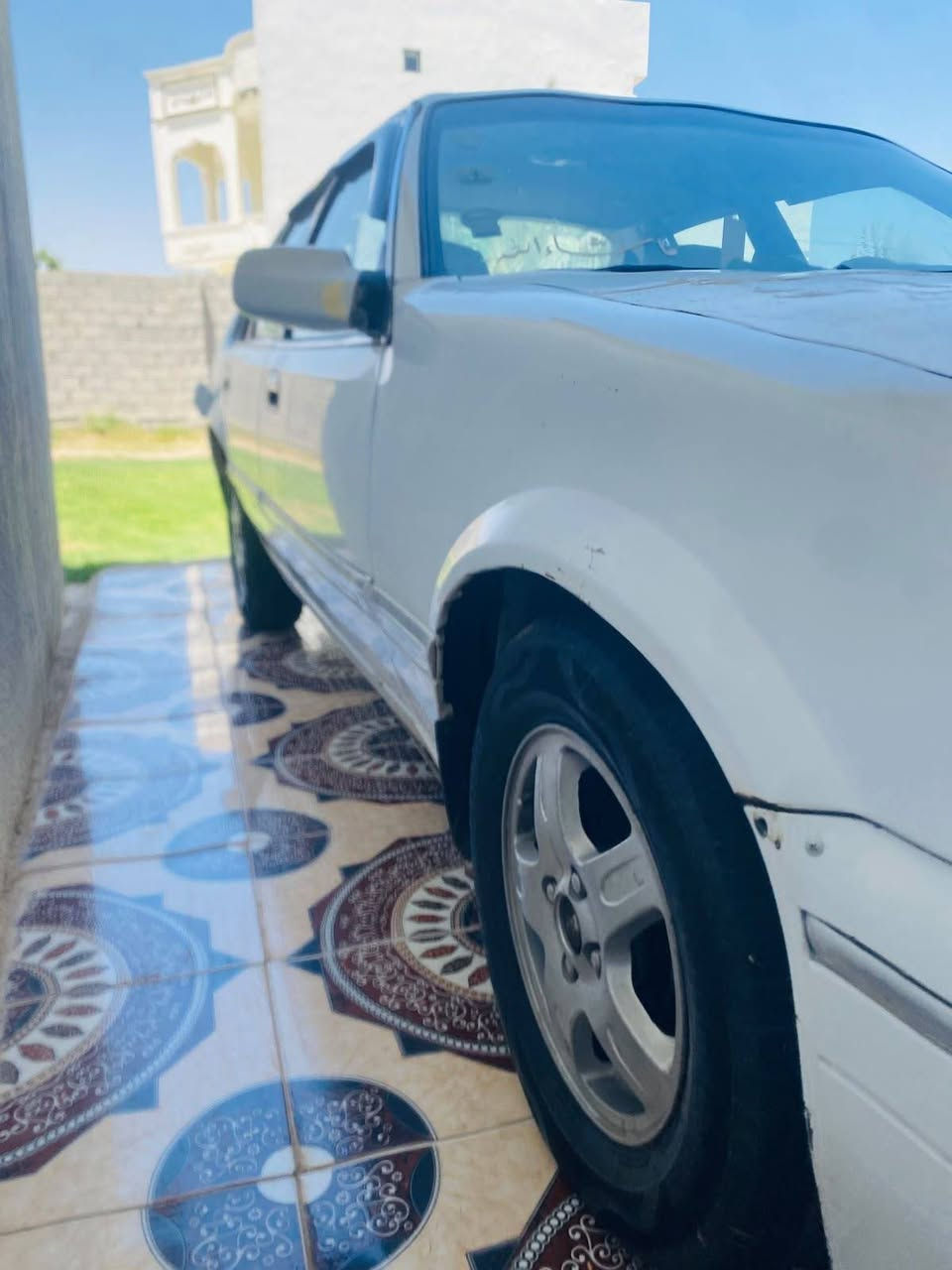 دايو فراشه موديل 97
تبريد ثلج 
بلادي ما بيها قطره صبغ
سياره نضيفه ومرتبه 
مكان تكريت السعر 40 وبيها مجال بسيط 
***********
