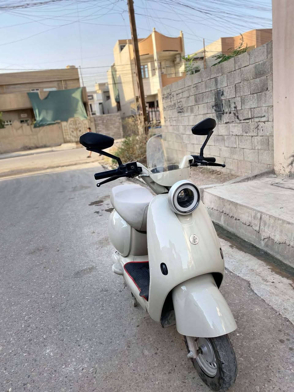 سلام عليكم ماطور شحن للبيع كلاسك ٢٠٢٦ ماطور شرط بطاريات شرط ماطور نضيف السعر ٥٠٠ وبي مجال للطيبين 
االرقم ***********
بي واتساب
