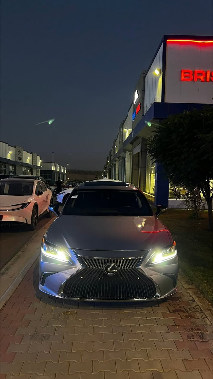 ارخص سعر 238 ورقه…
لكزز 2023 فئة Es 350 محرك 6 سلندر…
رقم دهوك هزة و سنوية و رقم جديد تحويل فوري…
ضرر السياره فقط بوند صبغ و PDR يم سلايت….
مكفولة من (كير/محرك/كهربائيه) باسمي شخصي…
مكان السياره دهوك ماشية 25 الف ميل فقط بيع….
بيها لغد بالشاصي بدون لحيم بدون كص ضرر خفيف…
كل ارباكات سليمه ما عدا ستيرن مرجع سستم شركه…
***********
