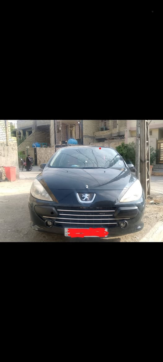 بيجو ٣٠٧ • ٢٠٠٦ • رقم بغداد