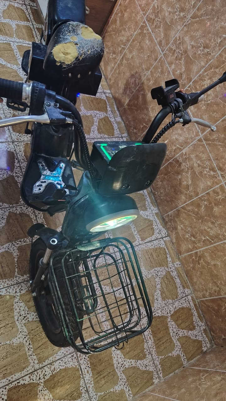 السلام عليكم دراجه كهربائيه للبيع سبيد حجم 20 السعر 250 وبيه مجال
الاتصال ***********
