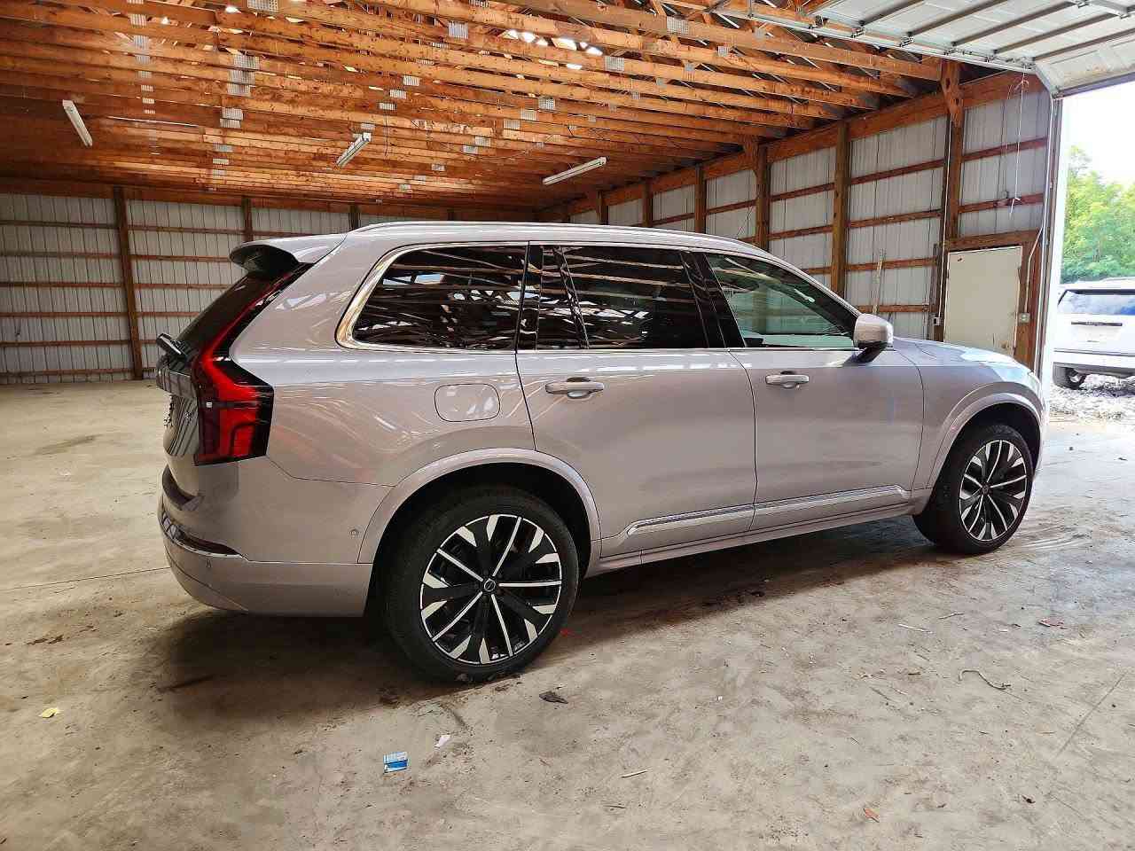✨ نشات للمزادات الامريكية ✨
تفاصيل المزاد :
🔹 تاريخ المزاد: 2026/9/30 الاربعاء
🔹 نوع السيارة: 2026 VOLVO XC90 PLUS
🔹 السعر : حسب المزاد
🔹 الضرر: مرفق بصور تفصيلية 
🔹 المسافة: 4,231 mi
🔹حجم المحرك : 2.0L 4
6-8-2-3-2-0-2-6
🔹 خدماتنا:
◀ استيراد السيارات من كافة الولايات الأمريكية.
🚢 شحن سريع إلى الوجهات التالية:
ميناء أم قصر ⚓
ميناء جبل علي 🚚
ميناء مرسين 
إقليم كردستان (من الإمارات) 📦
🤝 توفير وكيل خاص لتعقيب معاملات السيارات الحرة والمعوقين.
◀شراء قطع غيار من دبي 
🚘تصليح سيارات في دبي 
🚘عرض سيارات الزبائن 
📊 أسعار تنافسية تشمل النقل الداخلي والبحري.
📍 الموقع:
كركوك- شارع قدس فرع ماركت روما 🏢
🔹 للمزايدة على السيارات:
👀 يمكنكم زيارة المكتب للاطلاع على السيارات المتوفرة.
📝 نوفر كشفًا تفصيليًا للسيارات المتضررة يشمل تقريرًا كاملًا وصورًا، متاح للاطلاع في مقر الشركة.
⏰ أوقات العمل:
يوميًا من 4 عصرًا إلى 12 منتصف الليل.
❌ عطلة المزاد: يومي السبت والأحد.
📞 للتواصل:
📱كركوك  : *********** 
📱كركوك  : ***********
TikTok: https://www.tiktok.com/@nashat_cars?_t=ZS-8t0UWWlL5JS&_r=1
🌟 نتشرف بخدمتكم وزيارتكم

نص مكتوب في الصور:
- 68330026
- 68272026
