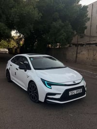 كورلا الشكل الامريكي بلاك ادشن موديل 2024 محرك 1800 هايبرد  ماشيه 33 ا...