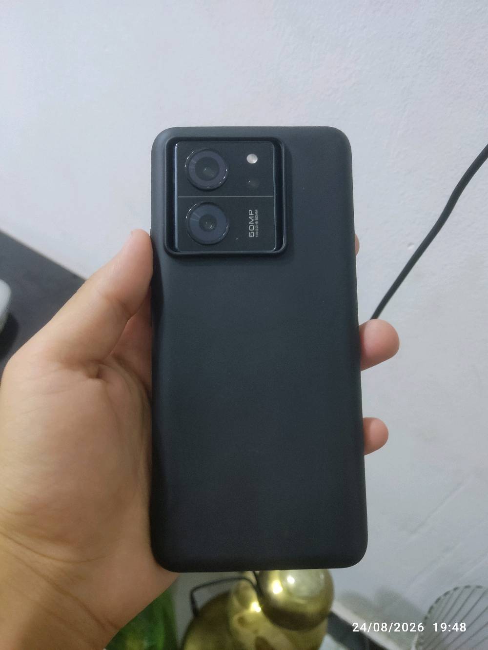 السلام عليكم
  للبيع Xiaomi 13T Pro 5G 
 الموديل Xiaomi 13T Pro شاومي 13 تي برو
 الذاكرة: 256GB
الرام: 12GB فول بالالعاب
 المعالج: MediaTek Dimensity 9200+
 الشاشة: AMOLED CrystalRes بحجم 6.67" — 144Hz
 الكاميرات: Leica — رئيسية 50MP + تليفوتو 50MP + واسعة 12MP
السيلفي: 20MP
 البطارية: 5000mAh
 الشحن: 120W
 5G + NFC
 مقاومة ماء وغبار IP68
 ستيريو
 الجهاز نظيف وشغال بالكامل مابي زلغ
السعر 375 بي مجال بسيط