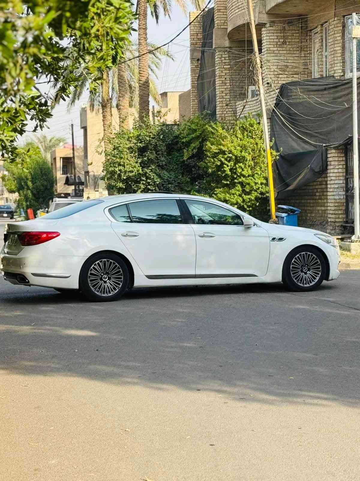 كيا كوريس • ٢٠١٤ • ٦ سلندر