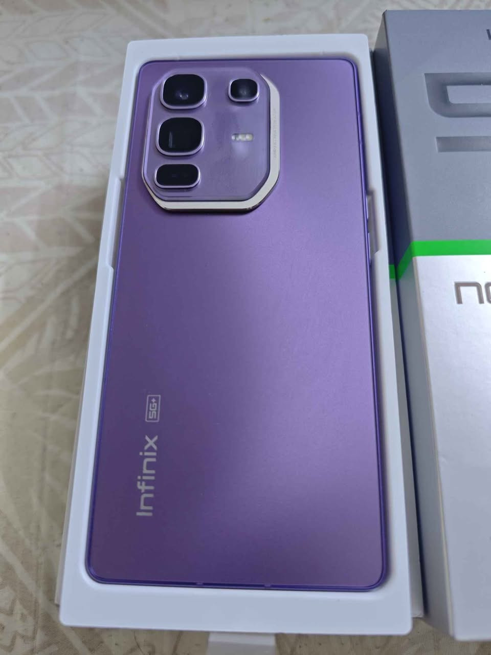 جهاز انفنكس نوت 50 برو بلس 5G
جهاز نظيف حيل اخو الجديد
لا مفتوح ولا مصلح وين ميعجبك تفحص
ملحقاتة كاملة :-
1. كارتونتة الاصلية،
2. الشاحنة الاصلية 100واط،
3. الكيبل الاصلي تايب سي من الجهتين،
4. الشاحنة اللاسلكية اصلا ما مفتوحة جديدة،
5. سماعات،
6. الگفر الاصلي.
ذاكرة 256 عشوائية 12 بوبجي 120فريم يعني فول الفول
رايدة ب450 الف
مكاني بغداد الدورة
متواجد خاص او رقمي 
*********** بغداد, العراق
