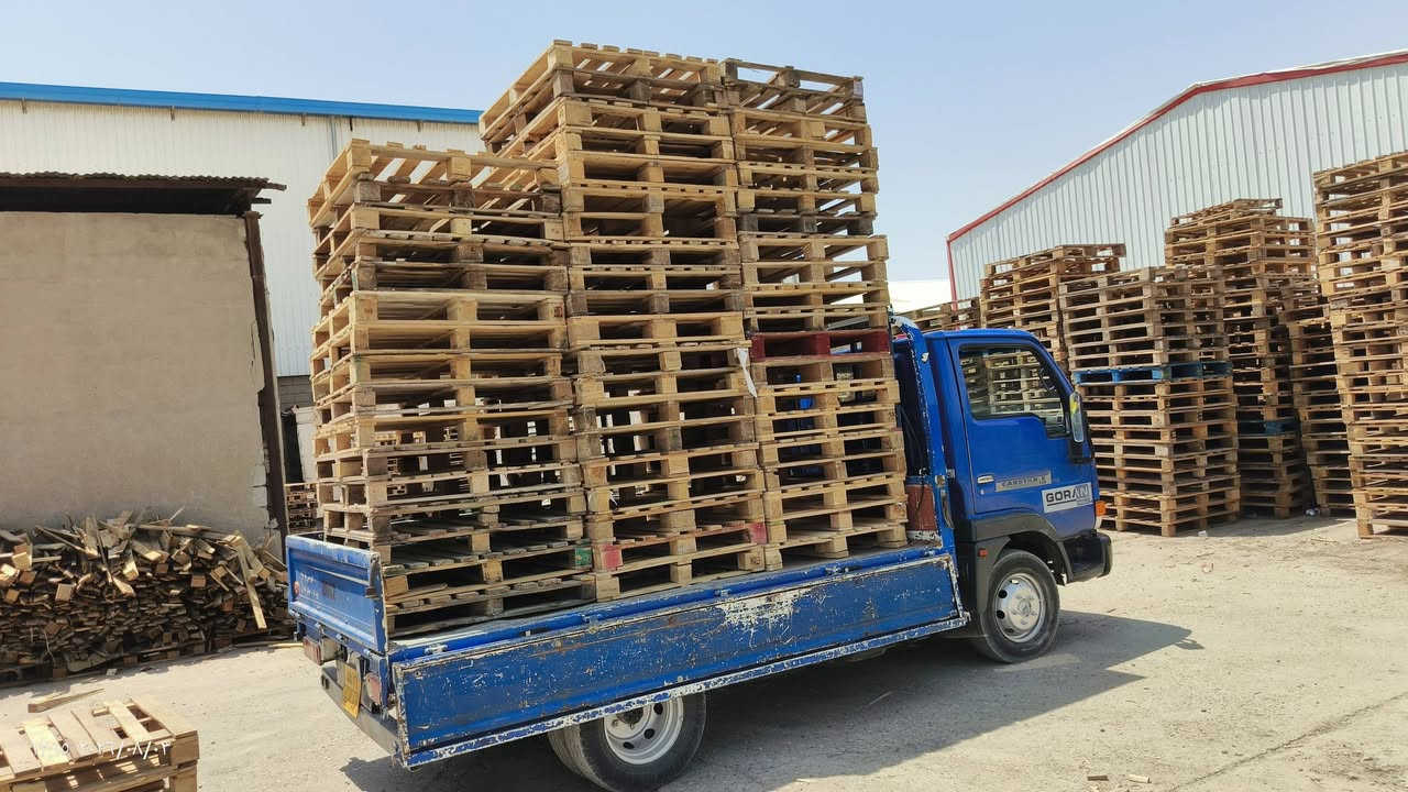 كنتر نيسان اطلس رقم جديد اربيل سنويه لل 2032
محرك تيربو ٣٠٠٠
شاصي مكفول 
صبغ شركه 
نضيف ومكفول 
السعر ٩٥ والسعر قابل للتفاوض 
(***********)
