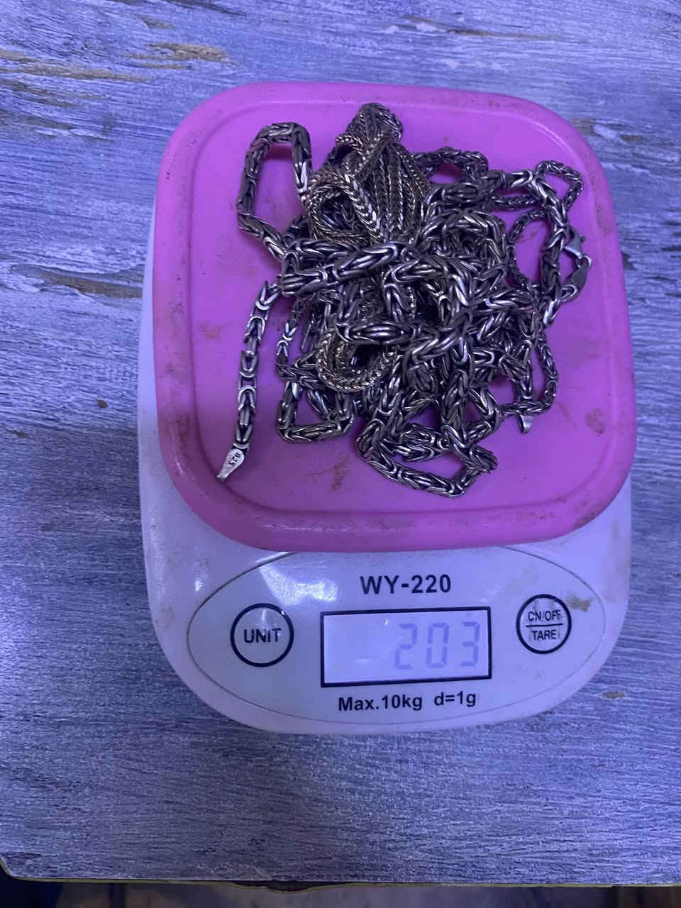 ٦ قطع • ٢ سوارات • ٤ زناجيل
