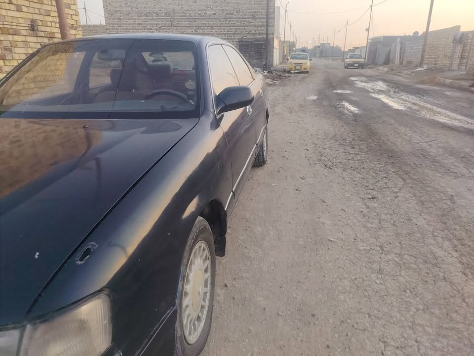 السلام عليكم بطه منفصل رقم انبار سنويه لل ٢٧ مكينه كير حداديه ع الشرط باتري جديد السياره شرط التحويل مكاني ديوانيه رقمي *********** السعر ٣٠ وبيها مجال
