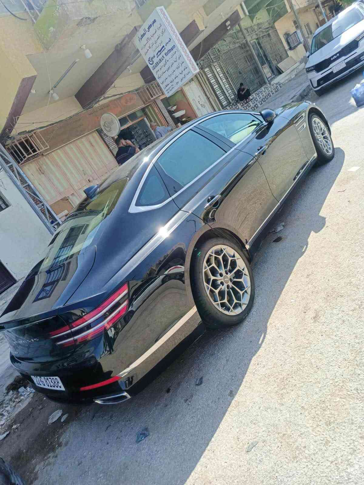 موديل 21
سياره ماشيه 40 

جديده بالمعنى الكلمه 

فول فول غني عن التعريف 

بيع او مراوس حاضر 

السعر 267

السياره ابسمي تحويل ثاني يوم 

للاستفسار ‭***********‬
