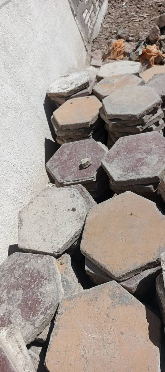 مقرنص شتايكر للبيع بسعر مناسب واتساب ***********
