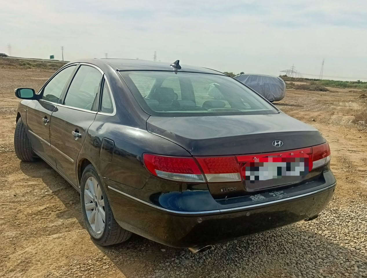 2008 رقم بغداد بأسمي مكينه 3300
 السياره مصبوغه عام وتحتاج صبغه لان الكلير مكشر
 اتكفل كص كلبه لغود شواصي تكم السعر 68 بيها مجال 
مكان السياره ديالى  
للاتصال ***********
