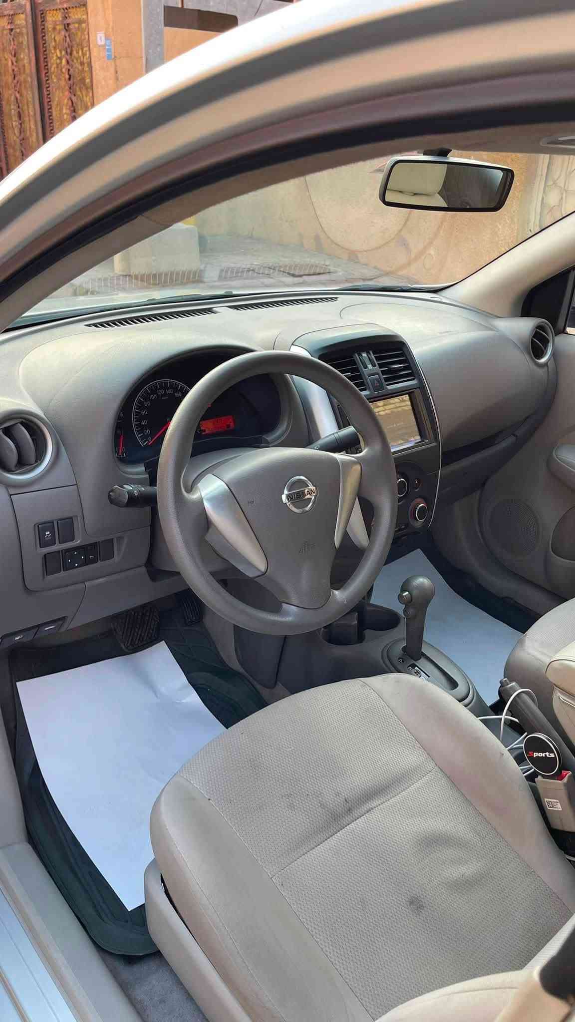 السلام عليكم للبيع نيسان سني لون سلفر هندي بليته زركه موديل 2023 رقم أربيل سنويه لغايه 2030 سياره كفاله عامه ضربه وصبغ وتبديل وفتح وبارد مكينه وكير كارتون تبريد ثلج حداديه جديده سياره جديده بمعنه الكلمه ماشيه 58 الف كيلو السعر 105 وبيها مجال قليل هذا رقمي *********** مكاني البصره
