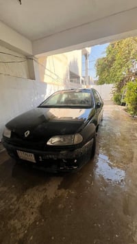 رينو • 1998 • رقم بابل