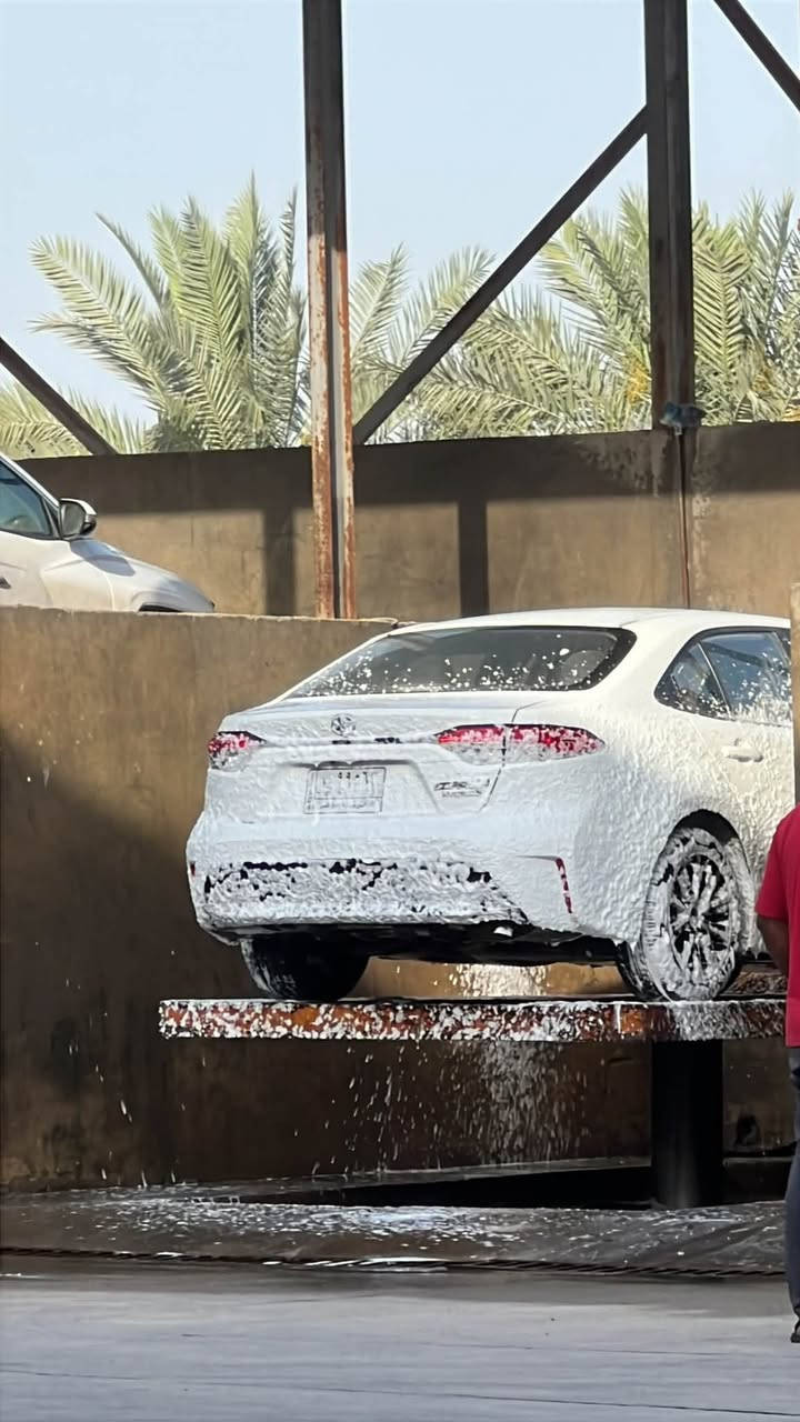 السلام عليكم
كورلا هايبرد موديل 2023 للبيع مواصفات معروفه تجميع صيني شكل الامريكي دواخلها بيجي السياره  بيها بارد 

وباب امبدل  يعني قطعتين  السياره كفاله مكينه كير تبريد 
سياره  مال اقساط 
الك الفحص سعرها 144 وبيها مجال 

رقمي واتساب***********
