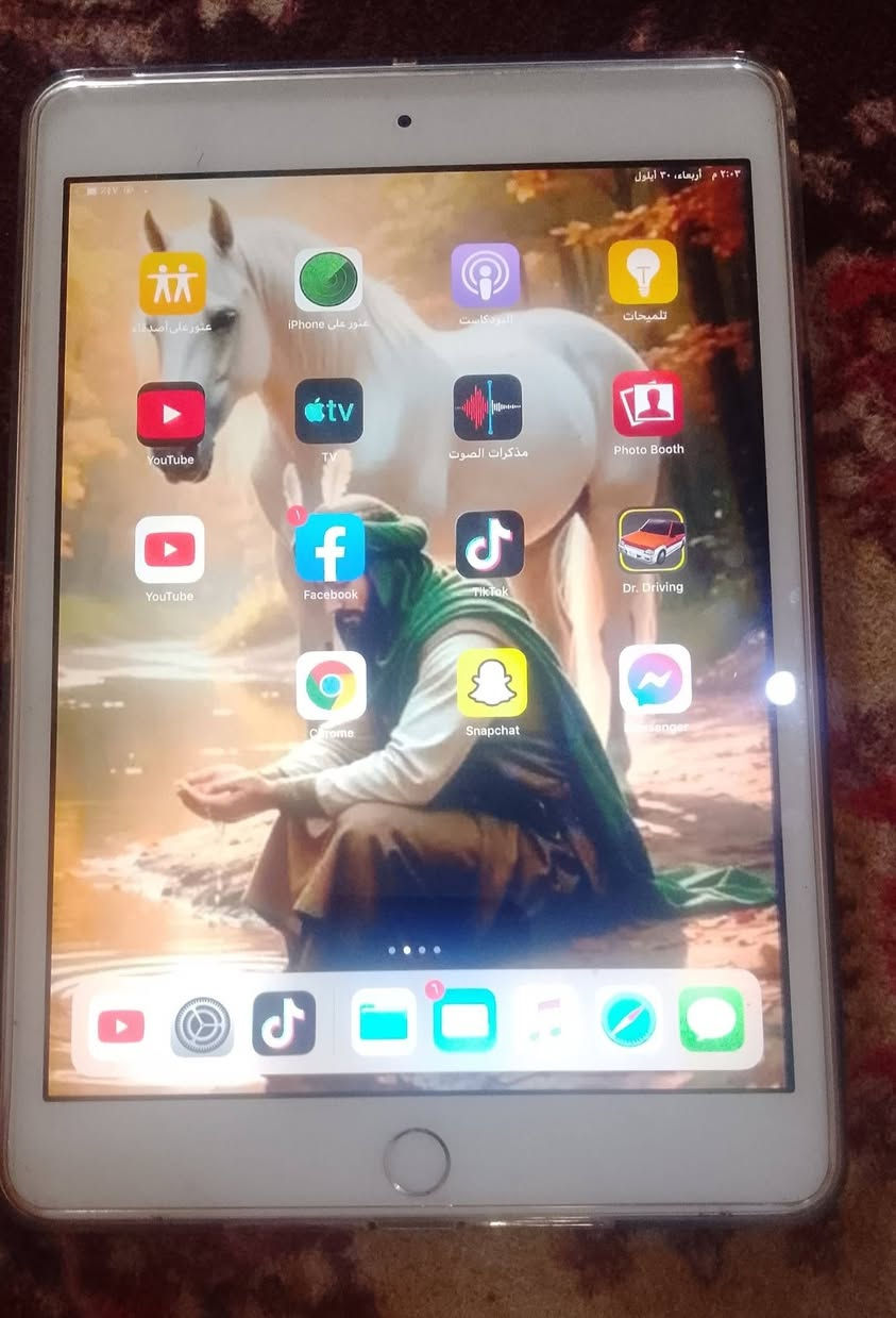 سلام عليكم ايباد للبيع ذاكرة 64سعر 85وبي مجال بسيط للشري خاص او وتساب ***********

نص مكتوب في الصور:
- ٠٢:٠٣ م أربعاء، ٣٠ أيلول
- الإعدادات
- بحث
- ابو علي
- App Store، وiTunes، وiCloud، وApple ID
- نمط الطيران
- Wi-Fi
- Sabrin
- غير متصل
- Bluetooth
- الإشعارات
- الأصوات
- عدم الإزعاج
- مدة استخدام الجهاز
- عام
- مركز التحكم
- شاشة العرض والإضاءة
- خلفية الشاشة
- Siri والبحث
- Touch ID ورمز الدخول
- حول
- الاسم
- iPad
- إصدار البرنامج
- 12.5.8
- اسم الطراز
- iPad mini 3
- رقم النموذج
- MGGT2ZP/A
- الرقم التسلسلی
- DLXN8184G5V5
- الأغاني
- ٤
- الفيديوهات
- V
- الصور
- التطبيقات
- السعة
- ٦٤ غ.ب.
- متوفر
- ٥٤,٦٣ غ.ب.
- عنوان Wi-Fi
- C0:F2:FB:39:17:64
- C0:F2:FB:39:17:65
- SEID
- قانوني
- إعدادات ثقة الشهادة
- ٢:٠٣ م أربعاء، ٣٠ أيلول عثور على أصدقاء عثور على iPhone البودكاست تلميحات YouTube TV مذكرات الصوت Photo Booth YouTube Facebook TikTok Dr. Driving Chrome Snapchat Messenger