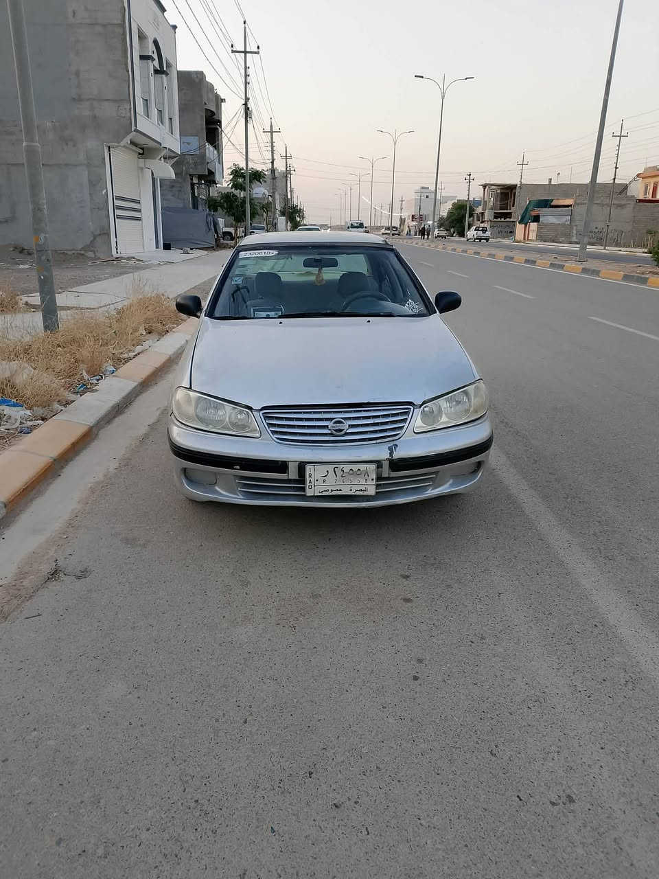 نیسان سەنی مۆدێل 2001
سەنەوی پلاستیك بەشەرتی وەکالەت 
تەبرید بەس غازی تیانیە گێڕ و مەکینەی بەشەرت

نرخی:48وەرەقـە

 ***********
