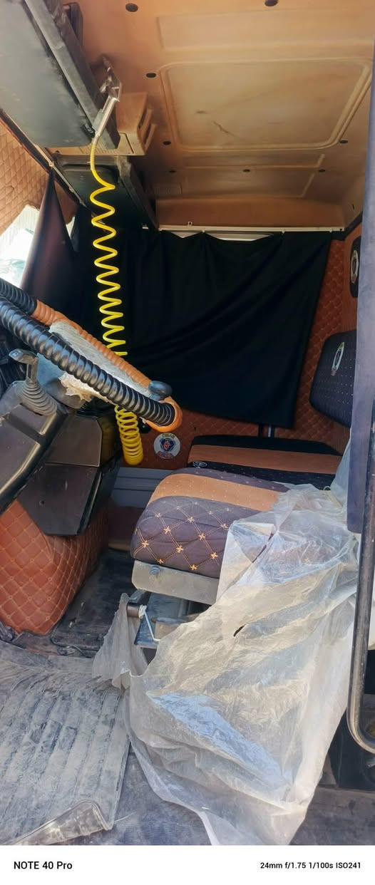 سلام عليكم
سكانيا للبيع 112 سياره جاهزه من كلشي الموقع الموصل ناحيه تل عبطه 
لتواصل ***********
