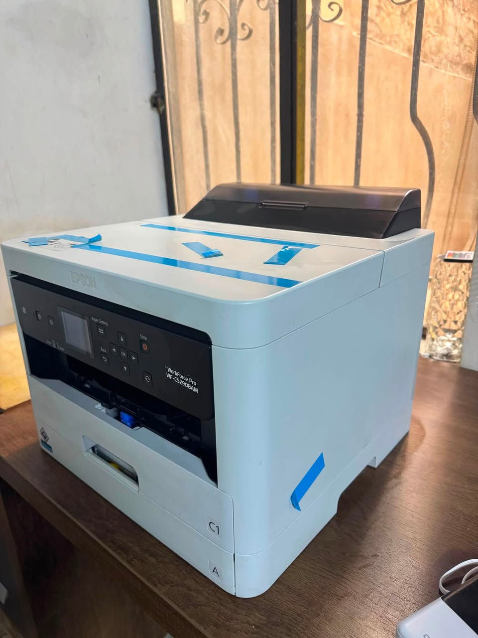 طابعة ايبسوون
5290  

بدون اسكنر 
باقي مايعرفها يقره مواصفاتها ع يوتيوب 
وايفاي 
طابع بيها 100 الف 
وبعدها جديده صارلها يمي سنه ونص 
نضافتها ع وضعها من يوم الي اشتريتها 

ويا سيت احبار وياها

***********
مكاني موصل ايسر
