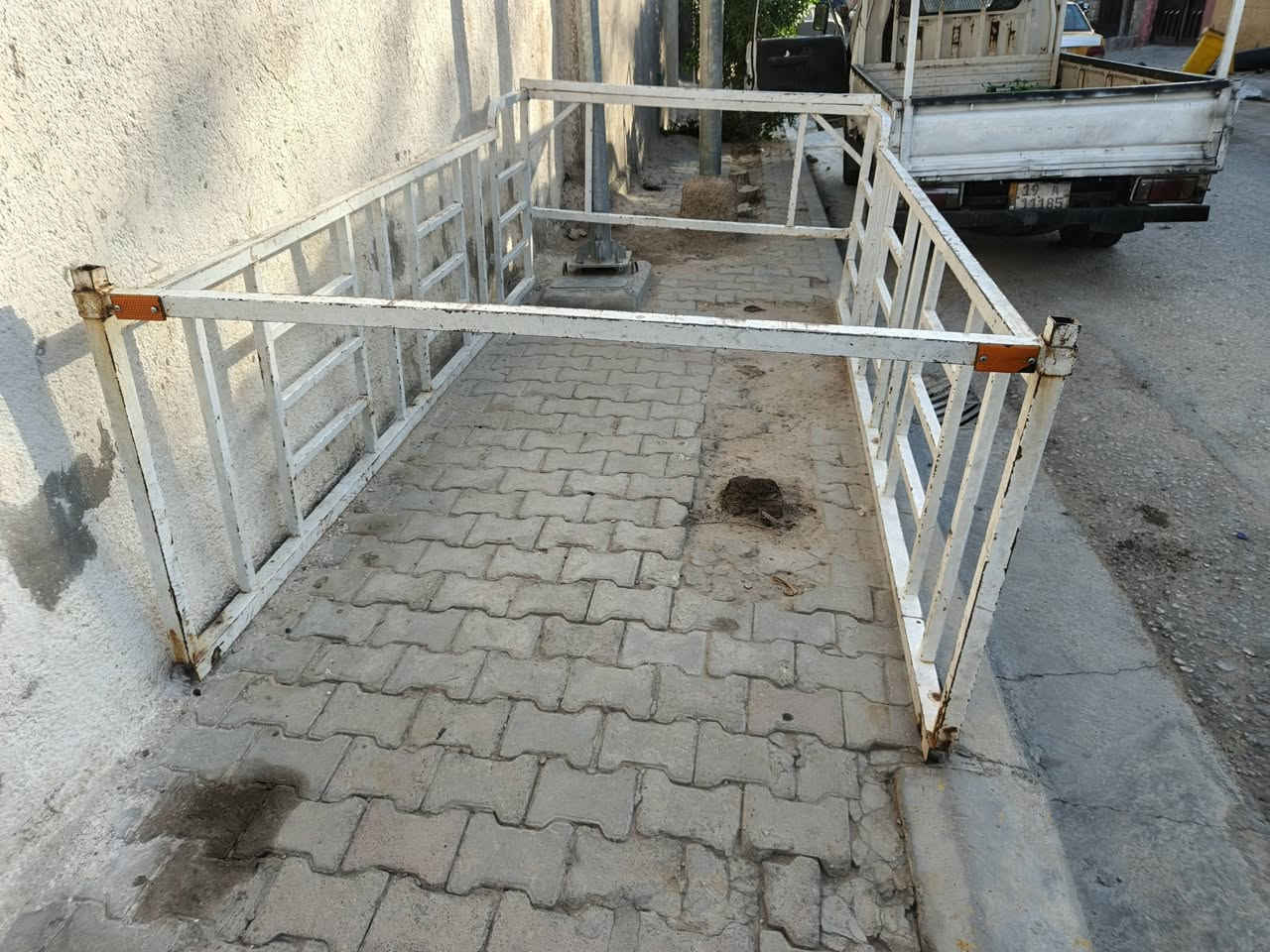 محجر للبيع 8جنكال مال بنكو قديم
السعر 100الف قفل قفل قفل  
المحجر نضيف وكلشي مابيه 
مكاني كربلاء 
للاستفسار ***********
