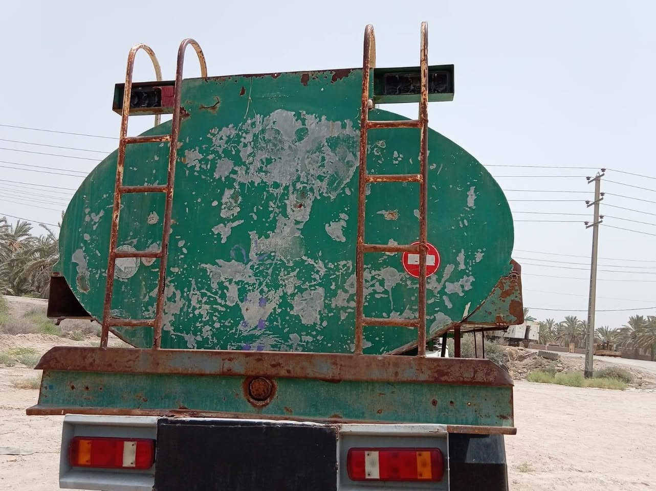 السلام عليكم تانكي البيع    امغلون 14 الف هذا رقم راعيه ***********
