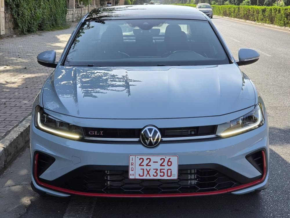 VW Jetta GLI 2025
چیمەنتۆی 
مواسفات قەپات قەپات ئۆتۆبان 
بێ سبوغ بێ تەعدیل هیچی نیە 
رەقەم شاسیم داناوە لە رەسمەکان
٤٠٠٠ کیلۆمەتر چووە حیسابکە سفرە 
سعر 250$
***********
*********** أربيل, العراق
