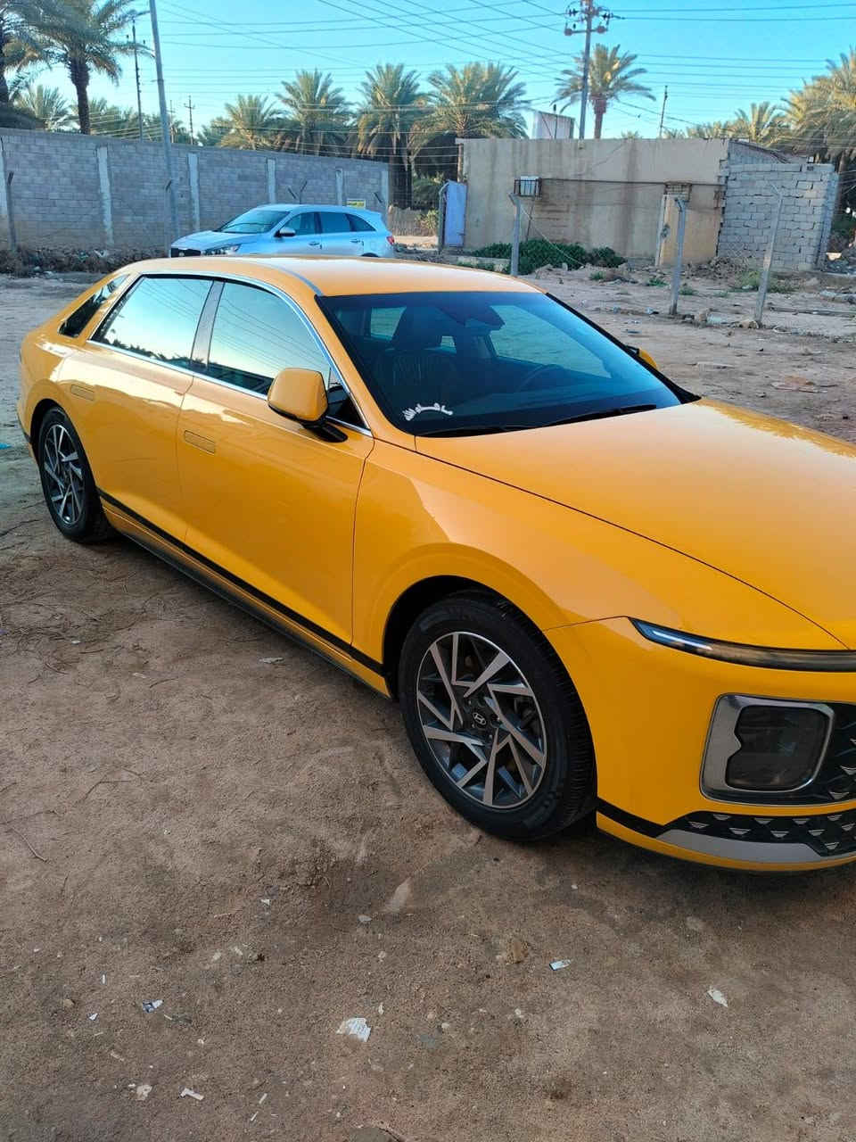 سلام عليكم كراندر للبيع 2024 فول مواصفات رقم بابل مكاني كربلاء ***********
