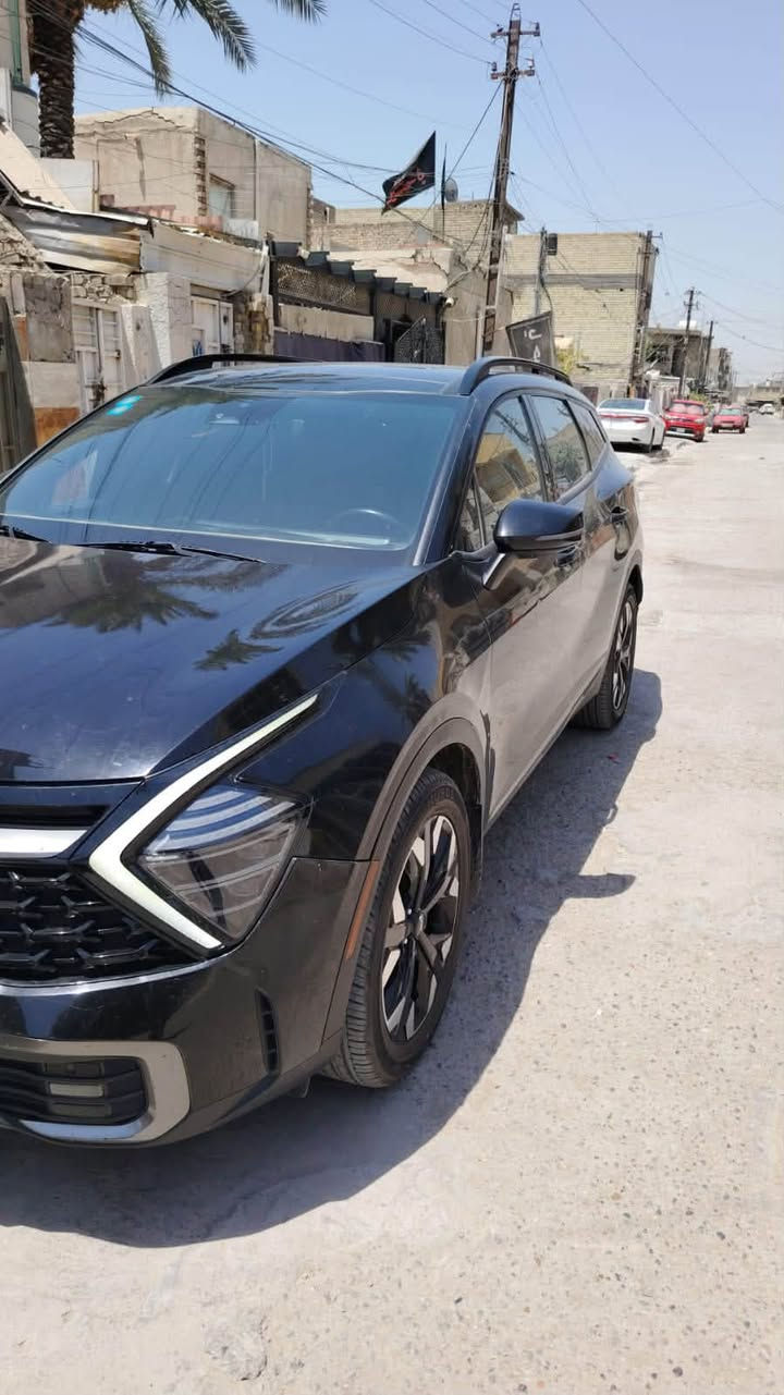 🚘 للبيع Kia Sportage X-Line 2023

🔹 أمريكي 🇺🇸
🔹 فور ويل 4WD
🔹 محرك 2.5
🔹 ماشية 40 ألف مايل
🔹 دواخل زيتوني مميز
🔹 بانوراما
🔹 السيارة X-Line فل مواصفات
🔹 السيارة نظيفة وتستحق المشاهدة

📍 بغداد
📞 للاستفسار والتواصل: على الخاص
***********
السعر178 وبيه مجال بسيط

