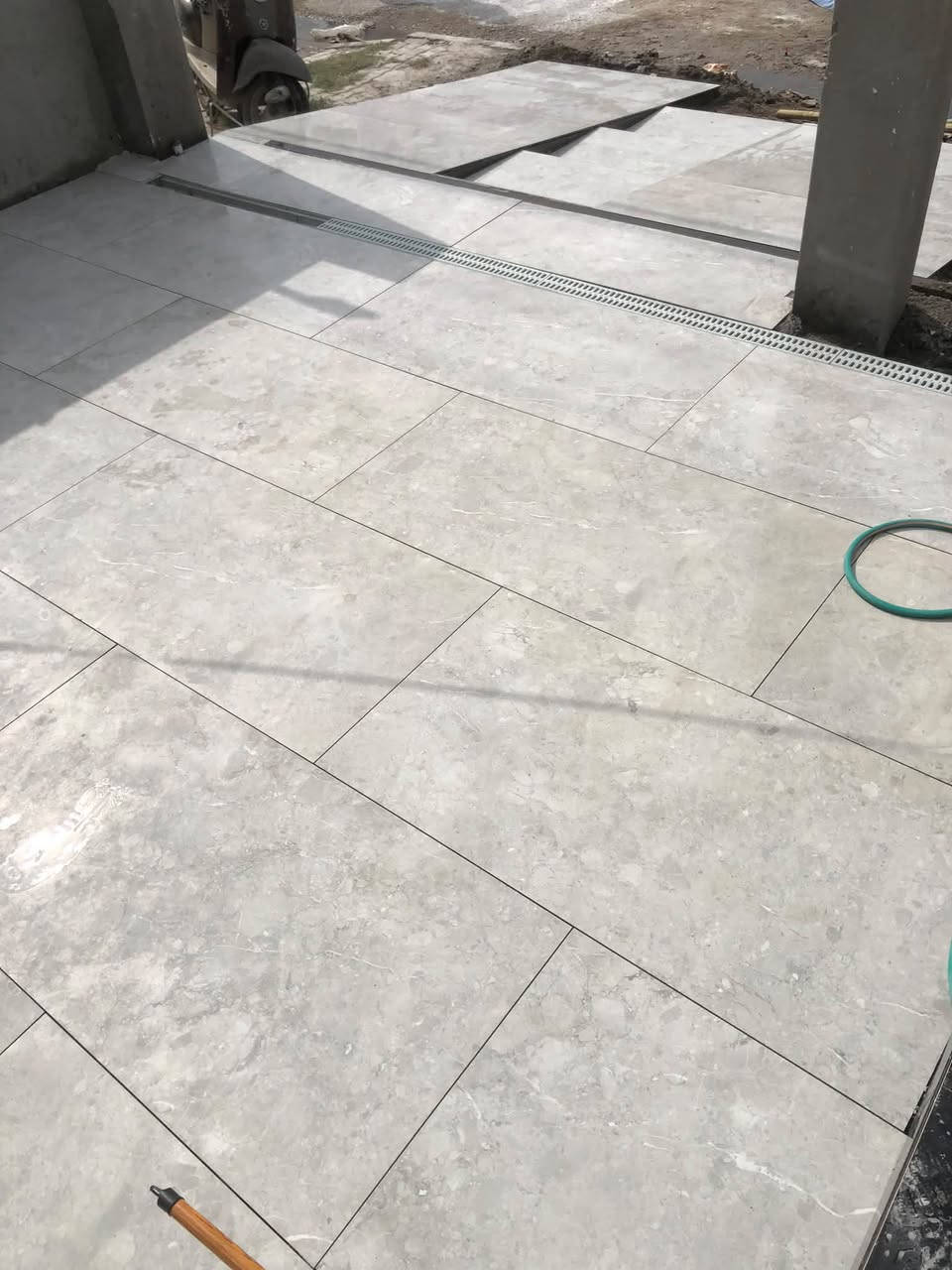 اسطة سيراميك • متفرغ