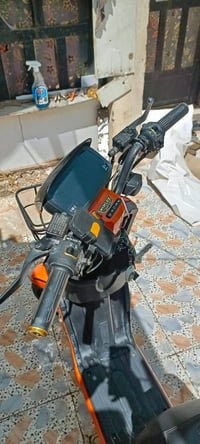 دراجة شحن R9 • نظيفة كلش • بدون بطاريات