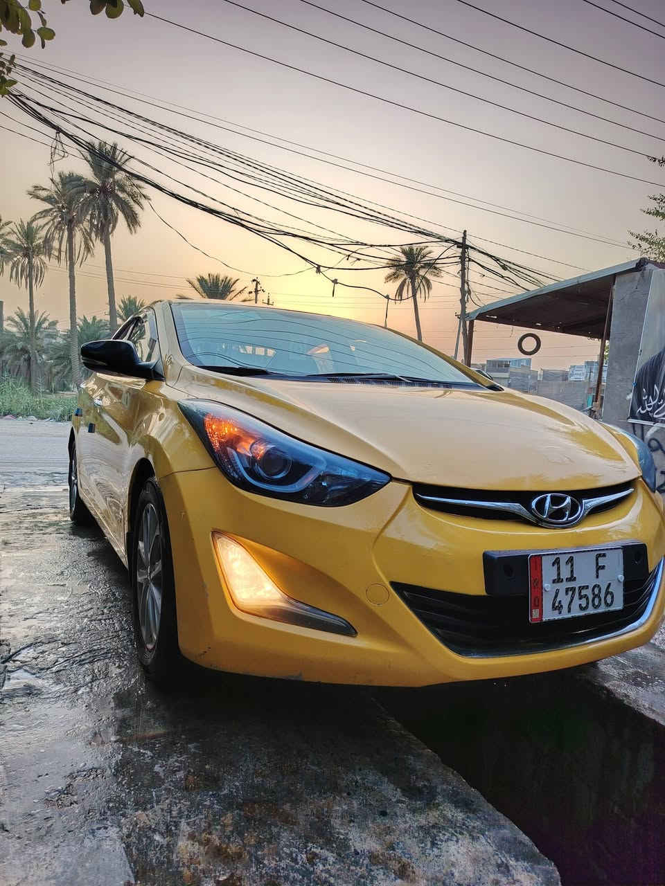 السلام عليكم
هونداي النترا موديل 2015 خليجي
فول مواصفات فتحه بصمه مري شفط تحكامت جهتين كشنات جلد تبريد قطعتين 5ويلكب 4دسك مكينه دوش
السياره كامله كبل للشارع تحول مباشر السعر 100  ا
السيارة بيها دعاميه خلفيه الاستفسار ***********
مكاني كربلاء
