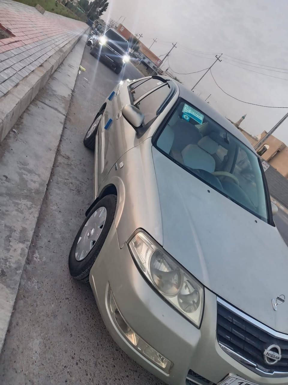 سلام عليكم من رخصت الادمن للبيع سني موديل ٢٠٠٧ مكفوله كير ومحرك وصدر وتبريد كله جاهز تخم ناير جديد رقم انار انكليزي هزه جديده السعر ٨٠ وبيه مجال مكان السياره فلوجه النساف هاتف ***********
