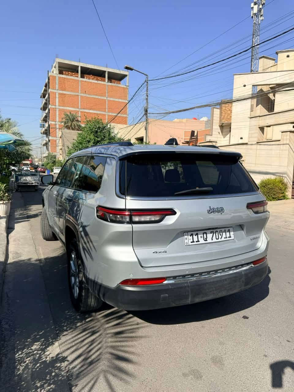 للبيع جيب جراند شيروكي Limited 4x4 موديل 2023

وارد أمريكي
كلين تايتل
الحادث سرقة فقط

السيارة جديدة ونظيفة جداً، بحالة ممتازة استعمال خفيف

• محرك 3.6L V6
• قوة 293 حصان
• ناقل حركة أوتوماتيك 8 سرعات
• نظام دفع رباعي 4x4
• 7 ركاب
• مقاعد جلد
• تشغيل بصمة وستارت
• شاشة كبيرة متعددة الوظائف
• كاميرا خلفية
• حساسات أمامية وخلفية
• حساسات أمان ومساعدة للسائق
• مثبت سرعة
• نظام الثبات الإلكتروني
• وسائد هوائية متعددة
• تكييف أمامي وخلفي

الملاحظات:

السيارة كلين تايتل سرقة جاملغ امامي وجاملغ ايسر✅
• الجاملغ الأمامي والجاملغ الأيسر مبدلات
• الجاملغ الأمامي مستبدل بقطعة أصلية طبق الأصل
• البنيد مصبوغ

للاستفسار الاتصال ***********
