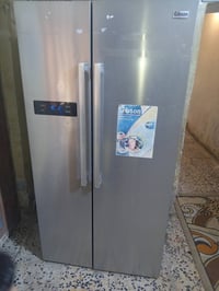 ثلاجه للبيع شغاله عوزه بس غاز حجم جبير ونضيفه مثل مواضح الحسينيه 07757...