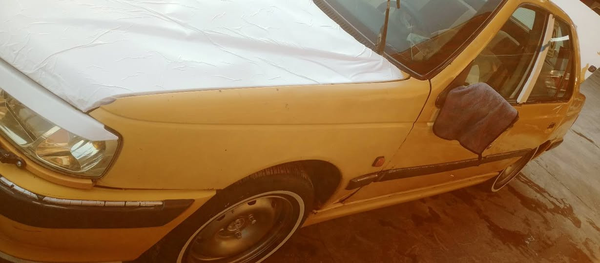 سلام عليكم بيجو بارص مديل 10مكينه وكير كفاله تبريد خير من الله حداديه 70% تخم تاير وتخم ويل جدد سياره نضيفه شوف العين سنويه ل 28 مطلوبه هيئه 70الف رقم مثنئ الماني بيع او مراوس ***********
