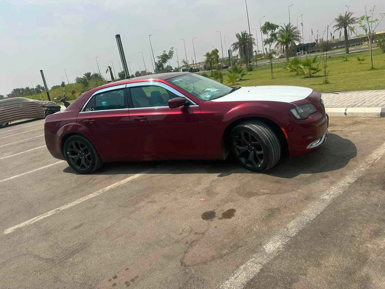 السلام عليكم وباما للبيع موديل ٢٢ السياره جديده ضرر بس دعاميه اماميه فقط لا يربك ولا شي ماشيه ١٧٨ السعر ٢٥٠ وبيه مجال تفاصيل اكثر تصل ودلل خاص ما أجاوب اعتذر ***********. مكان السياره صلاح الدين الشركاط
