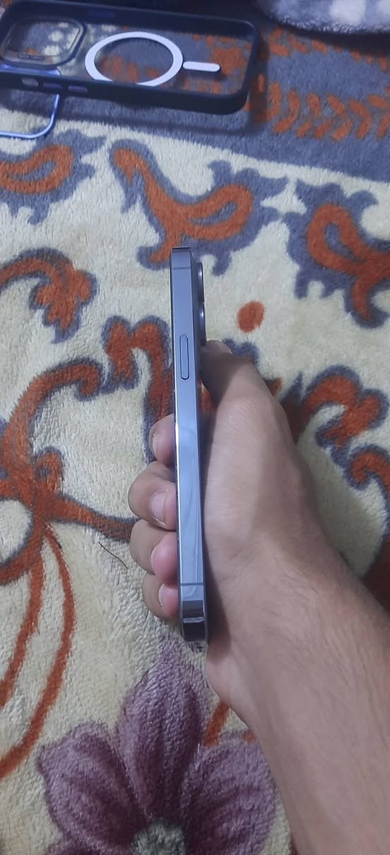 13 proفقط
مو ماكس برو فقط
جهاز شركه بعتبار فاتحه من الكارتون عل نضافه
ذاكره ٢٥٦
بطاريه 80
شرق اوسط ماستر 3AA
لجهاز وتر بروف ضد الماء 
بدون كارتون 
سعره ٥٢٥ وبي مجال بسيط كلش
مكان بابل حله 
***********
