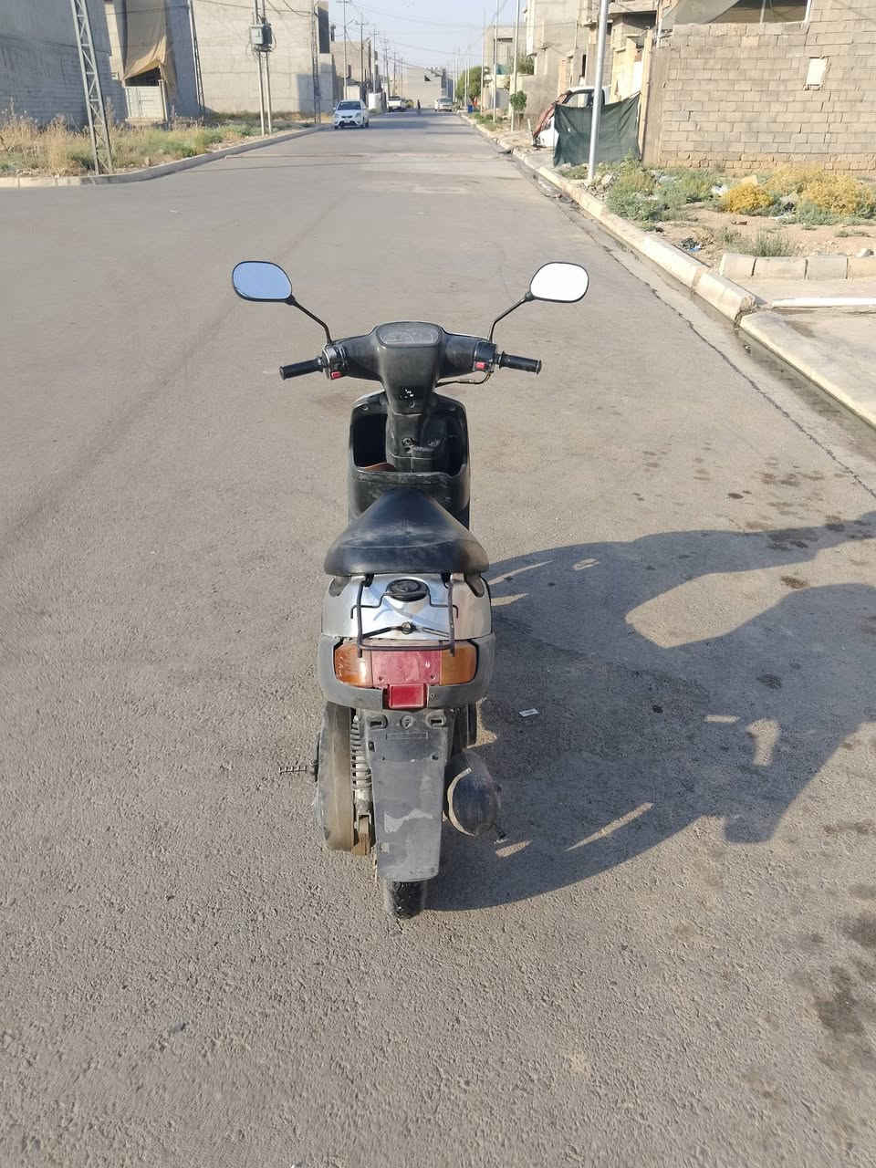 ماطور بوتين لبيع امعمر نضيف السعر 250الف وبي مجال رقم لستفتار ***********

