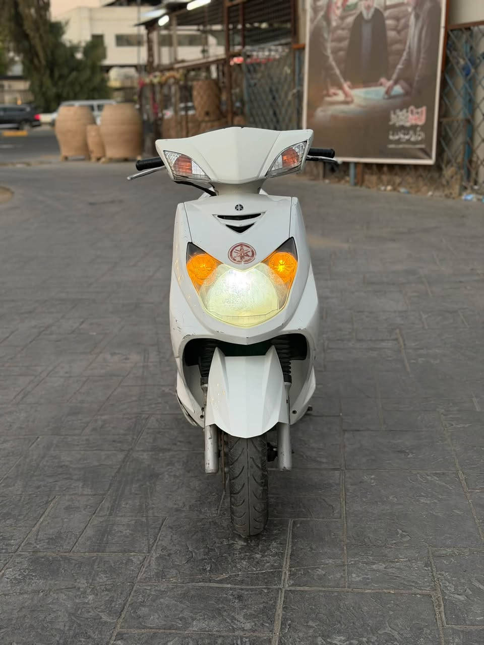 سكنس فحل رمبه مابيها ايي نقص نوزل خطين رمبه شرط دراجه احلى من صور بهواي تتعب تكول نضيف شرط مكينه مابيها متسمع صوتها ومكينه بلادي وتخبل كهربيات شغال مكفوله كفاله عامه من كلشي مكينه بلادي على وضع شركه كفرات بلادي على وضع شركه السعر 700وبيها مجال حكك الجيه العنوان بغداد الاعطيفيه قرب مقهى البيروتي الاتصال على هاذا رقم ***********
