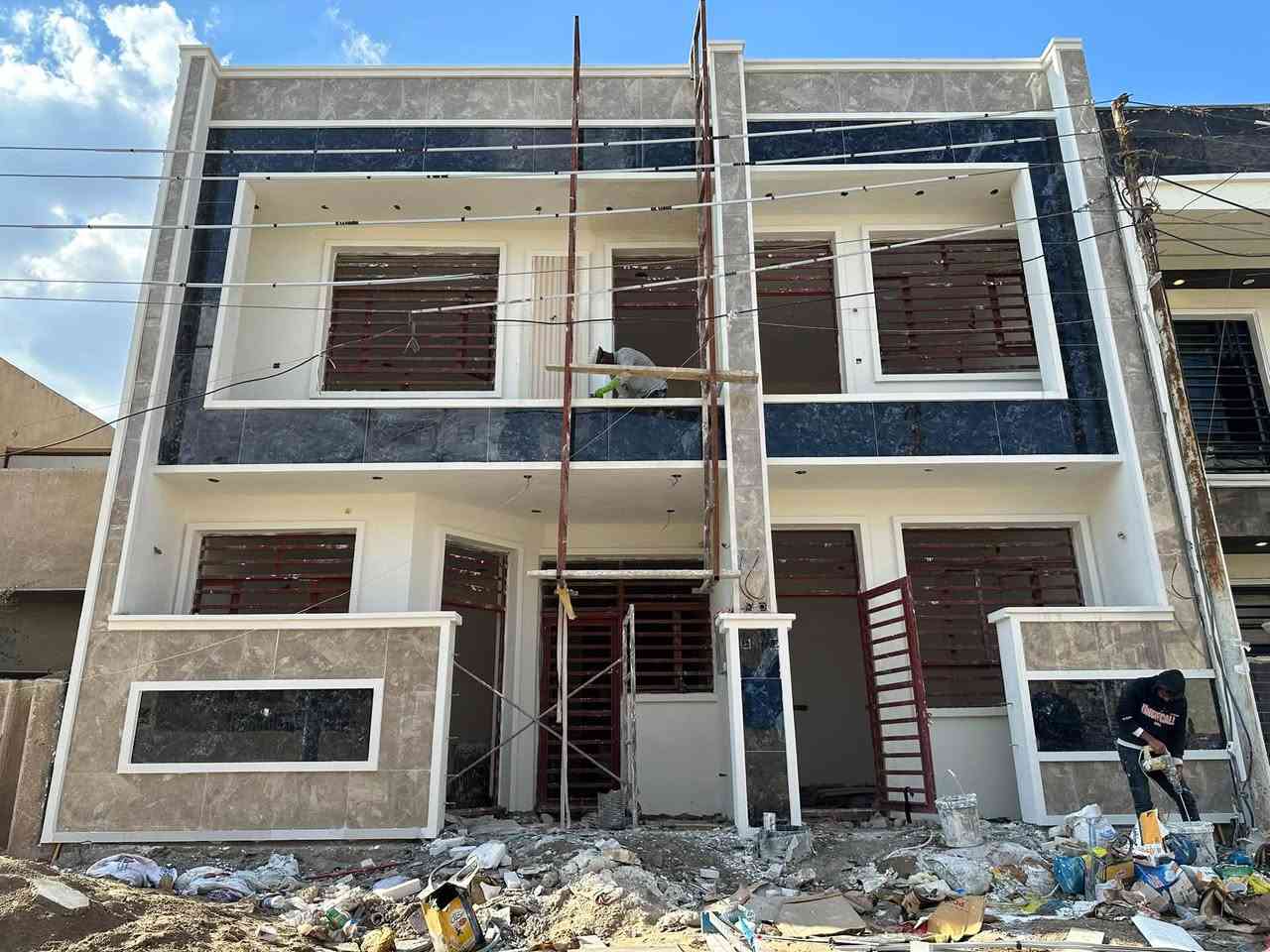كادر من فلوجه لبخ ونثر وطلس وبورسلين وجميع الواجهات 
متفرغ حالين شغل بغداد 
***********
***********
مهند الجميلي
