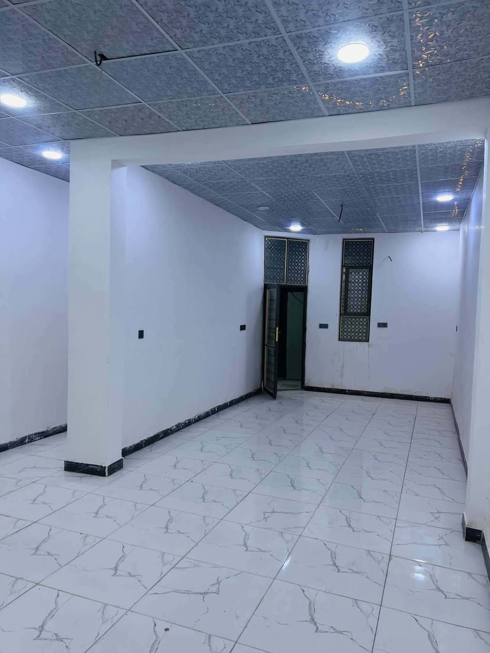 دار للبيع المساحة ١٠٠م طابق ونص
#هـ*********** واتساب 

طابو زراعي سند ٢٥

النجف// شارع الصب 

كاملة مفتاح خريطة كاملة
يوجد فيديو كامل للبيت

  

#ابلاش.  ب 32

#ملاحضة. يوجد لدينا جميع الدور والقطع الأراضي في أسعار مختلفة ومواقع مختلفة
