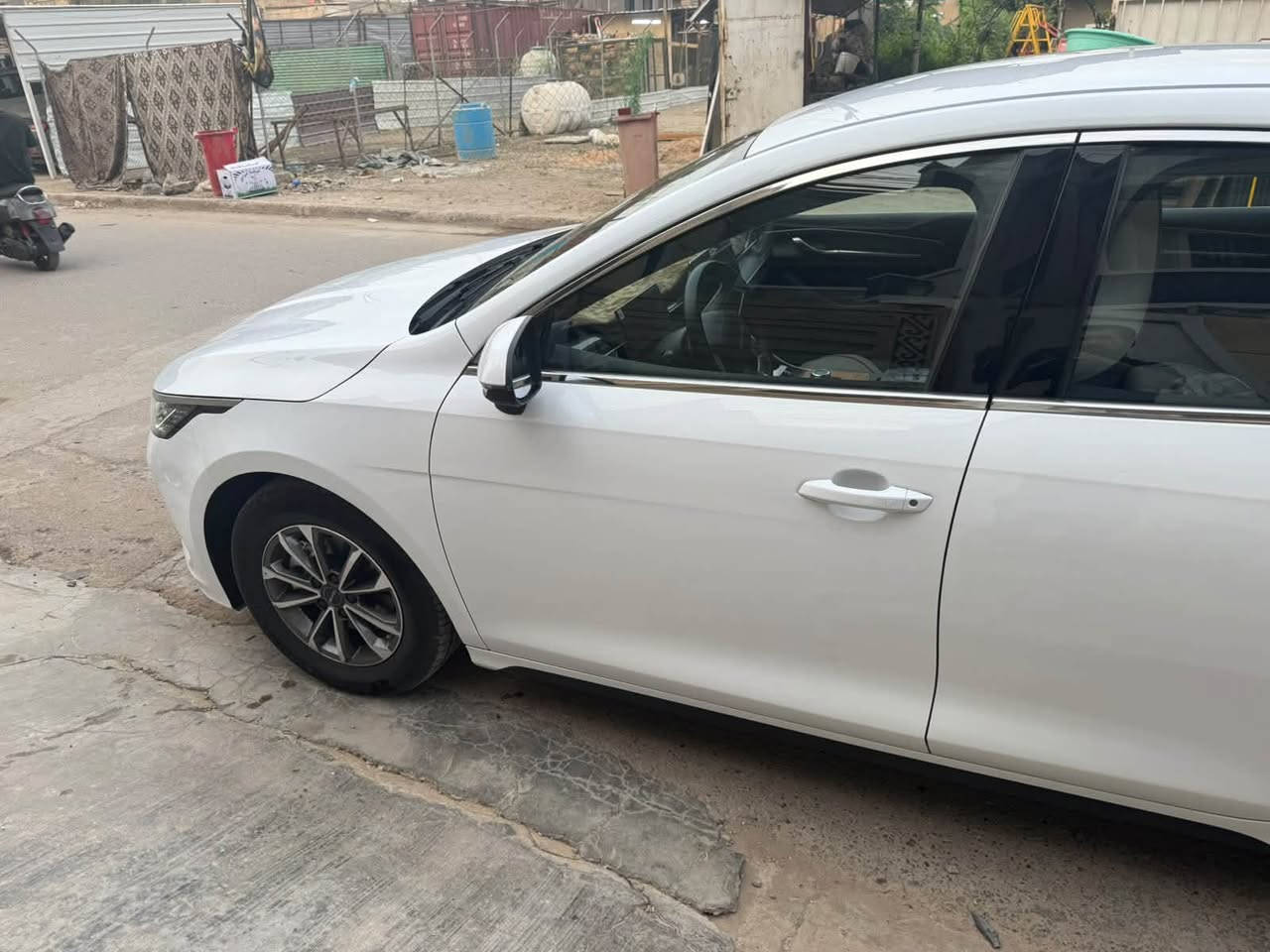 دست ريول • ٢٠٢٥ • رقم بغداد